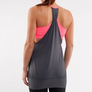 Lululemon No Limit Tank
Coal / Flash